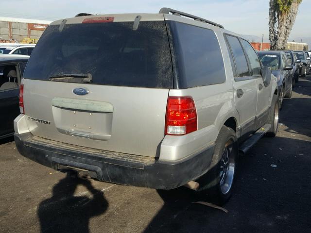 1FMPU13585LA26668 - 2005 FORD EXPEDITION GRAY photo 4