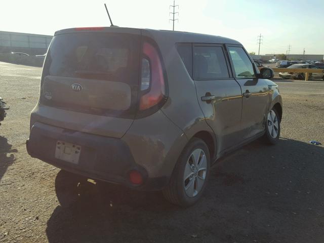 KNDJN2A29E7050363 - 2014 KIA SOUL BROWN photo 4