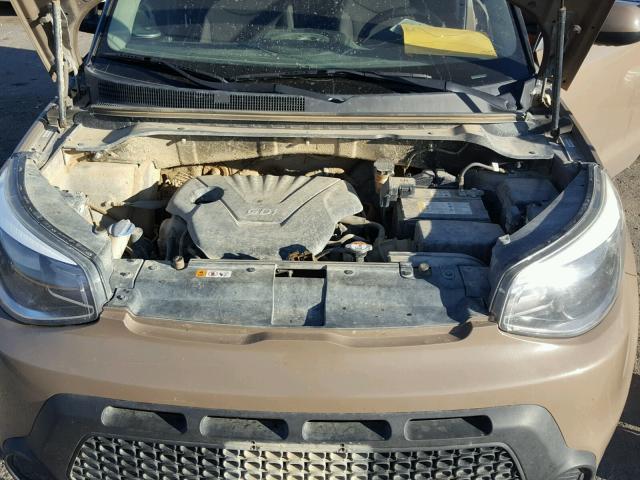 KNDJN2A29E7050363 - 2014 KIA SOUL BROWN photo 7