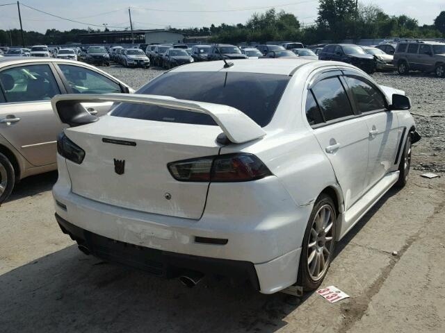 JA32W8FV6EU024925 - 2014 MITSUBISHI LANCER EVO WHITE photo 4