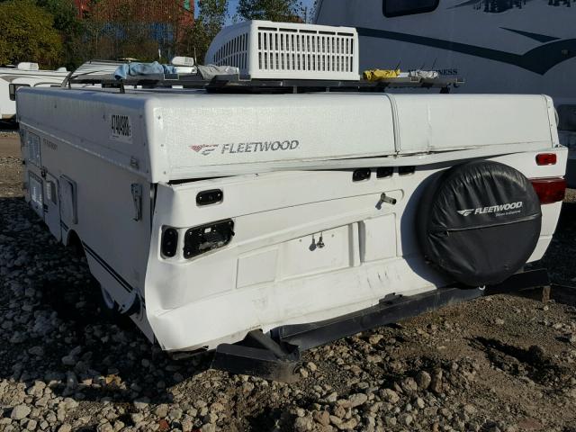 4CE689F1X57265699 - 2005 FLEETWOOD COLONIAL WHITE photo 3