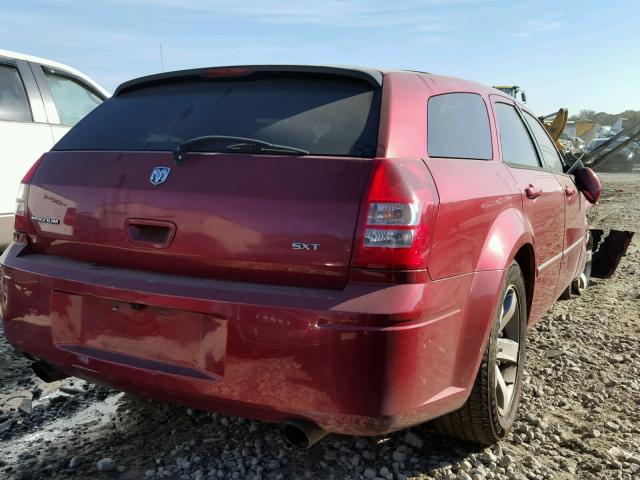 2D4FV47V66H157205 - 2006 DODGE MAGNUM SXT MAROON photo 4