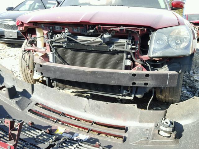 2D4FV47V66H157205 - 2006 DODGE MAGNUM SXT MAROON photo 9