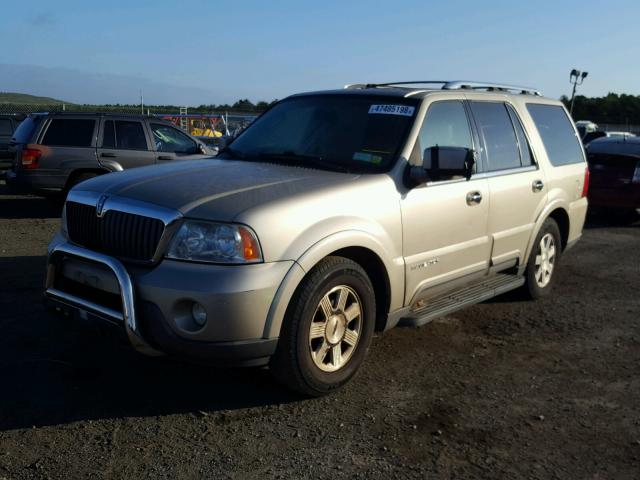 5LMFU28R54LJ16627 - 2004 LINCOLN NAVIGATOR 棕色 照片 2