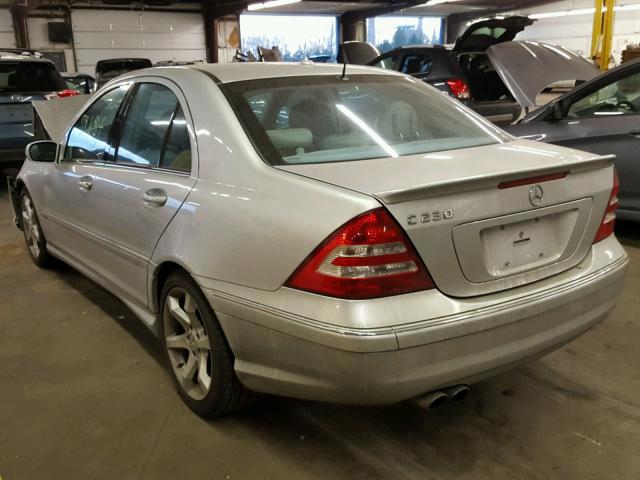 WDBRF52H47F852489 - 2007 MERCEDES-BENZ C 230 SILVER photo 3