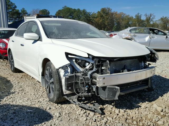 1N4AL3AP8HN310085 - 2017 NISSAN ALTIMA 2.5 WHITE photo 1