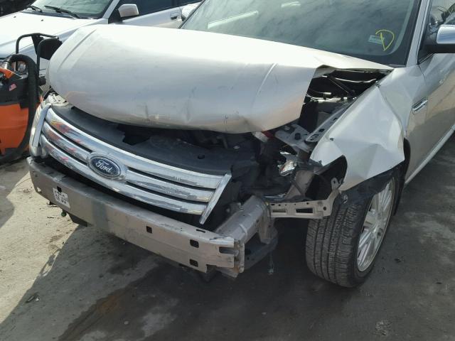 1FAHP25W68G176387 - 2008 FORD TAURUS LIM SILVER photo 9