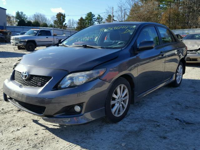 2T1BU4EE8AC461754 - 2010 TOYOTA COROLLA BA GRAY photo 2