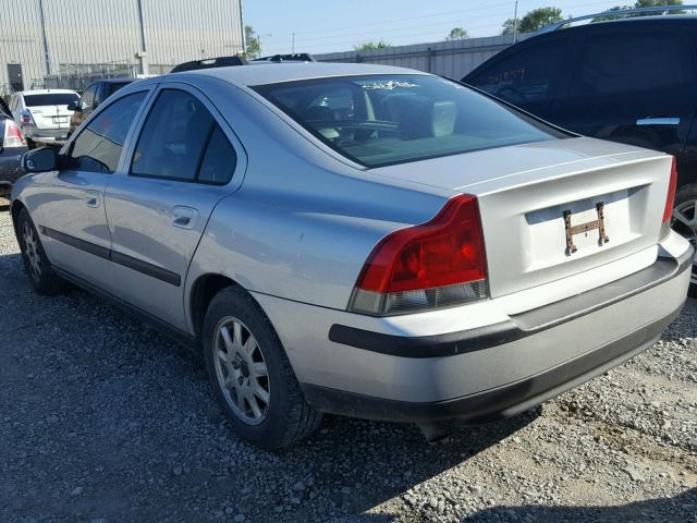 YV1RS61R622185755 - 2002 VOLVO S60 SILVER photo 3