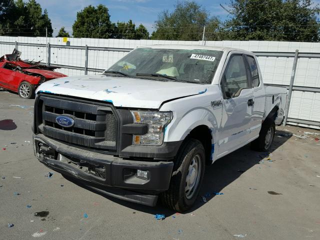 1FTEX1C87HKE19391 - 2017 FORD F150 SUPER WHITE photo 2