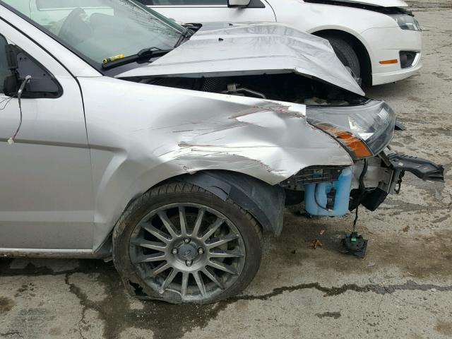 1FAHP3GNXBW113347 - 2011 FORD FOCUS SES SILVER photo 9