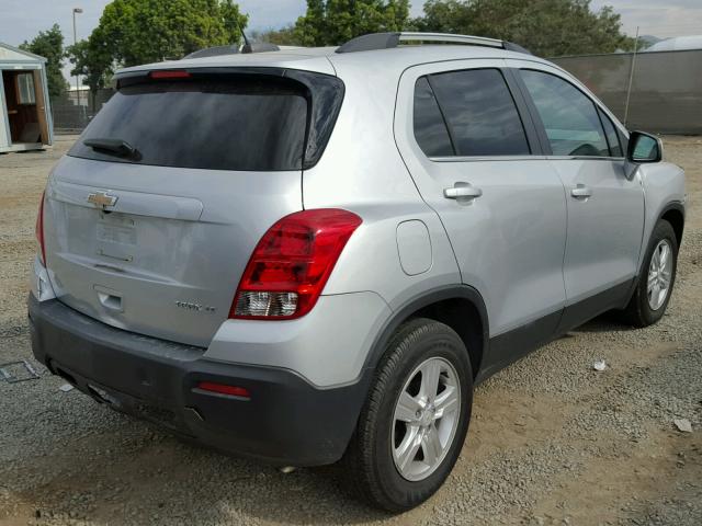 KL7CJLSB5FB084451 - 2015 CHEVROLET TRAX 1LT SILVER photo 4