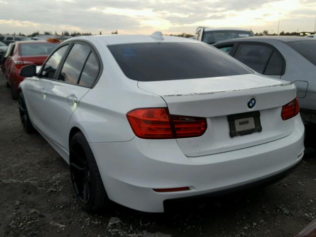 WBA3A5C5XCF340785 - 2012 BMW 328 I WHITE photo 3