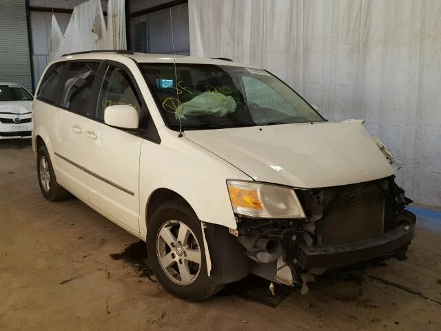 2D4RN5D19AR201303 - 2010 DODGE GRAND CARA WHITE photo 1