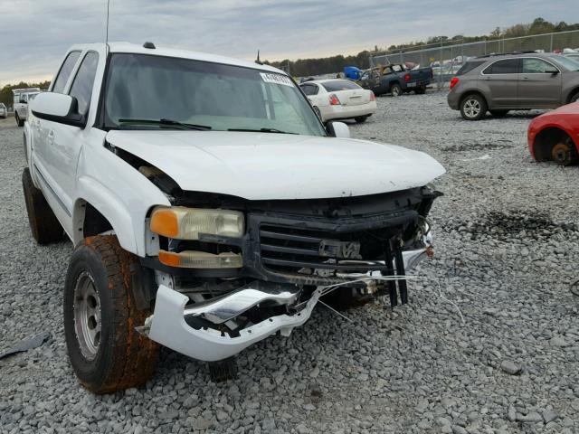 2GTEK13T751338857 - 2005 GMC NEW SIERRA WHITE photo 1