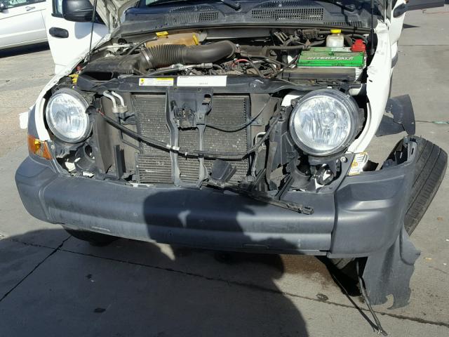 1J4GL48K37W524215 - 2007 JEEP LIBERTY SP WHITE photo 7