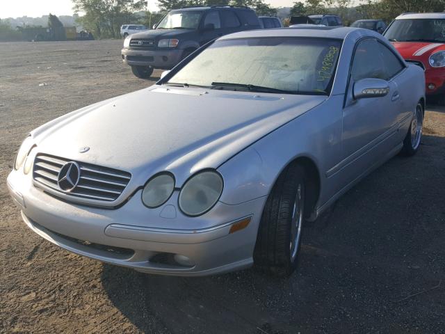 WDBPJ75J21A017236 - 2001 MERCEDES-BENZ CL 500 GRAY photo 2