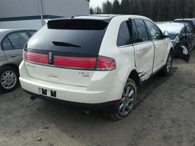 2LMDU88C08BJ37680 - 2008 LINCOLN MKX WHITE photo 4