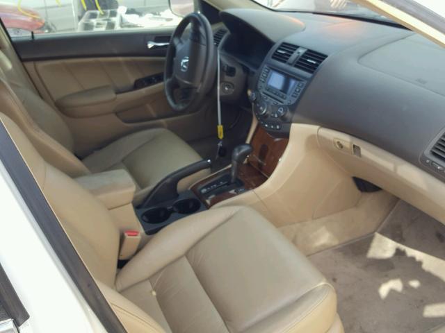 1HGCM66567A101685 - 2007 HONDA ACCORD EX WHITE photo 5