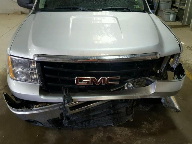 3GTP2VE3XBG366684 - 2011 GMC SIERRA K15 SILVER photo 7