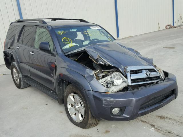 JTEZU14R478087886 - 2007 TOYOTA 4RUNNER SR GRAY photo 1