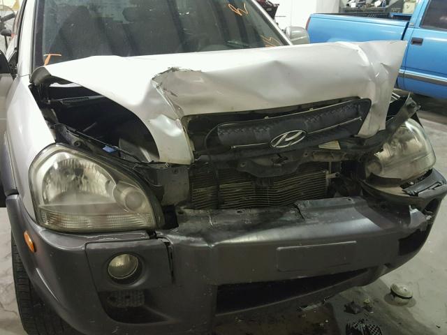 KM8JN12D36U381626 - 2006 HYUNDAI TUCSON GLS SILVER photo 9