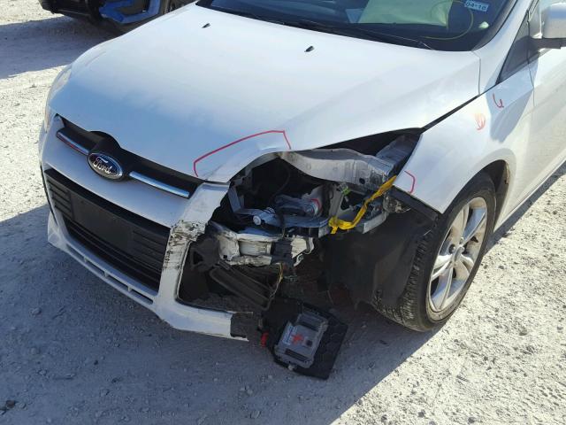 1FADP3F27EL263833 - 2014 FORD FOCUS SE WHITE photo 9