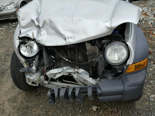 1J4GL48K27W621048 - 2007 JEEP LIBERTY SP SILVER photo 7