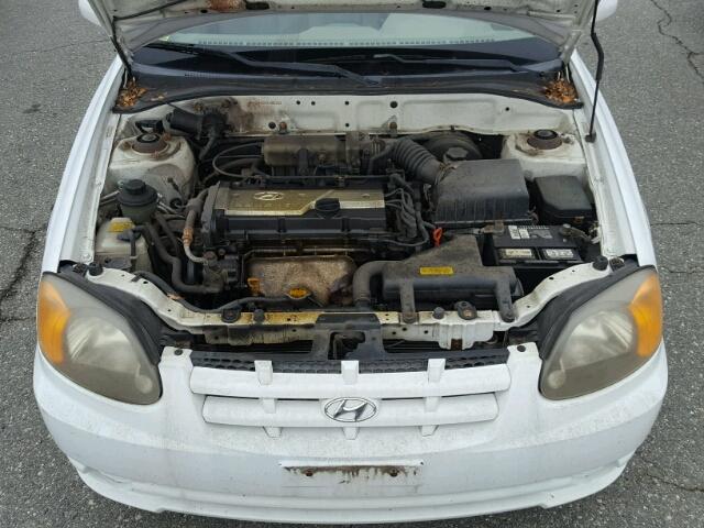 KMHCG45C73U489153 - 2003 HYUNDAI ACCENT GL WHITE photo 7