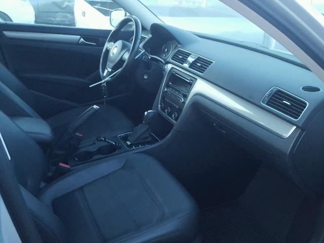 1VWAT7A38EC036910 - 2014 VOLKSWAGEN PASSAT S Արծաթագույն լուսանկար 5