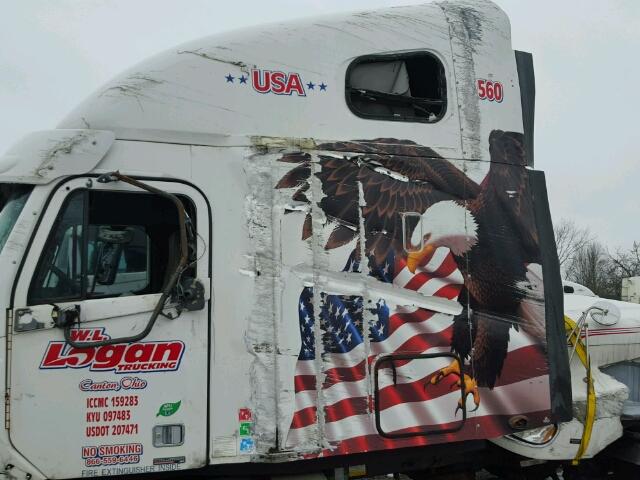 1FUJA6CV47PX39667 - 2007 FREIGHTLINER CONVENTION WHITE photo 9