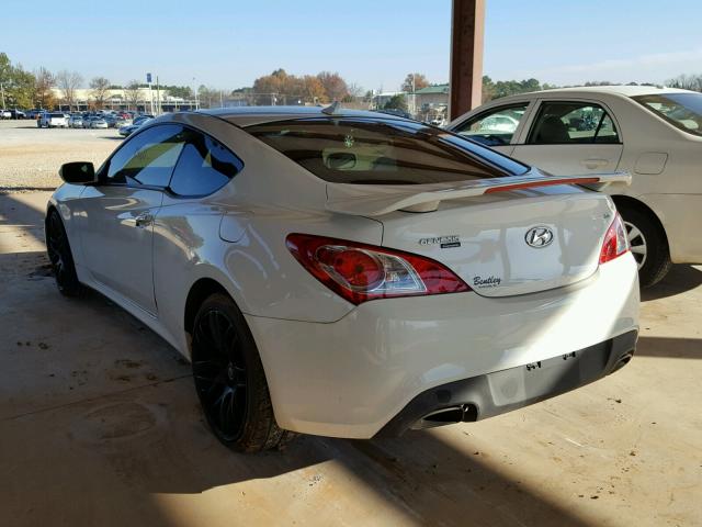 KMHHU6KHXCU071275 - 2012 HYUNDAI GENESIS CO WHITE photo 3