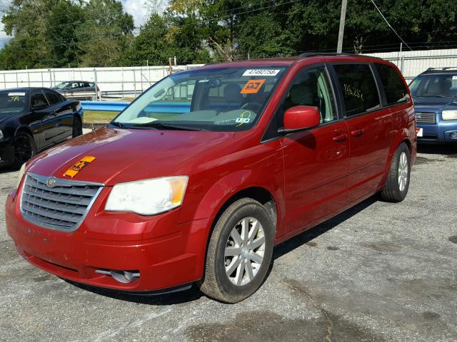 2A8HR54P88R602376 - 2008 CHRYSLER TOWN&COUNT MAROON photo 2