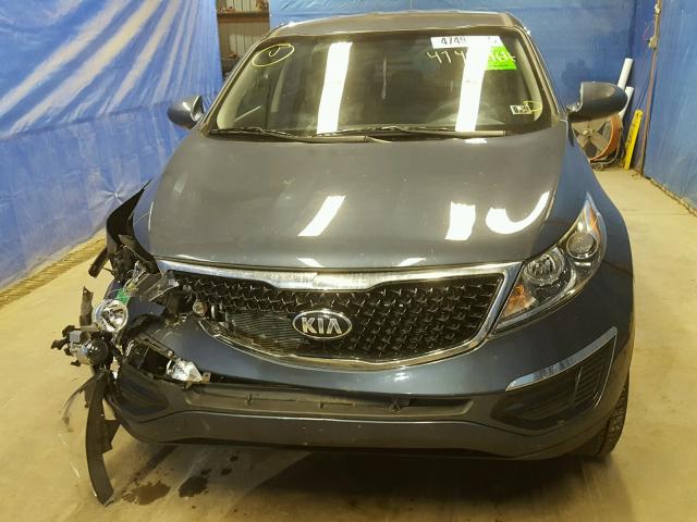 KNDPBCAC1F7780237 - 2015 KIA SPORTAGE L BLUE photo 9