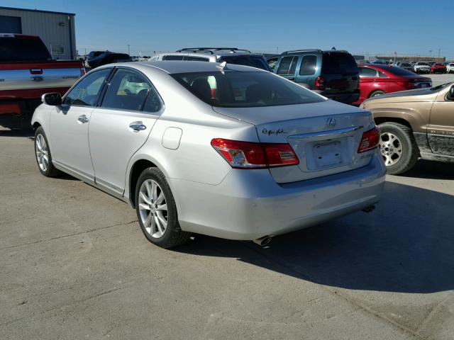 JTHBK1EG0B2438960 - 2011 LEXUS ES 350 SILVER photo 3