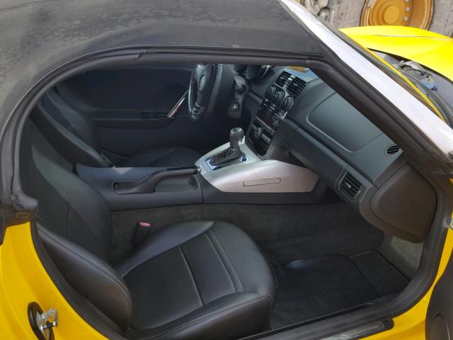 1G8MB35B37Y116600 - 2007 SATURN SKY YELLOW photo 5