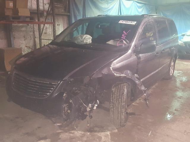 2A4RR5DG8BR682372 - 2011 CHRYSLER TOWN & COU GRAY photo 2