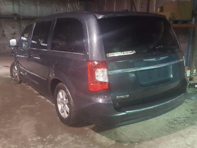 2A4RR5DG8BR682372 - 2011 CHRYSLER TOWN & COU GRAY photo 3