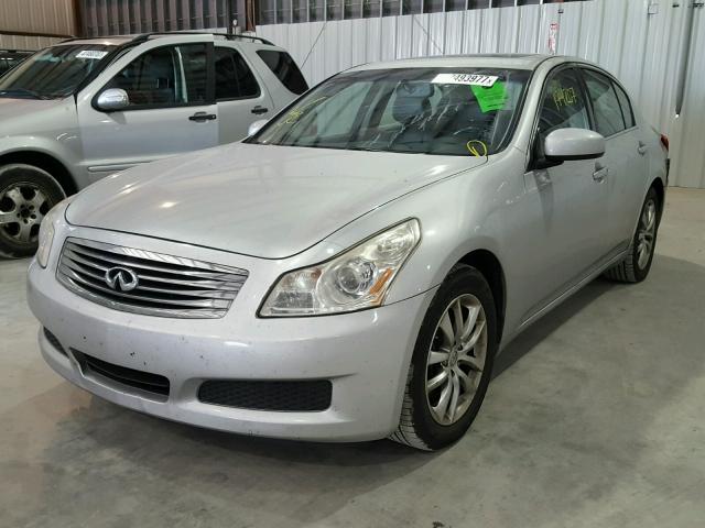 JNKBV61F67M814994 - 2007 INFINITI G35 SILVER photo 2