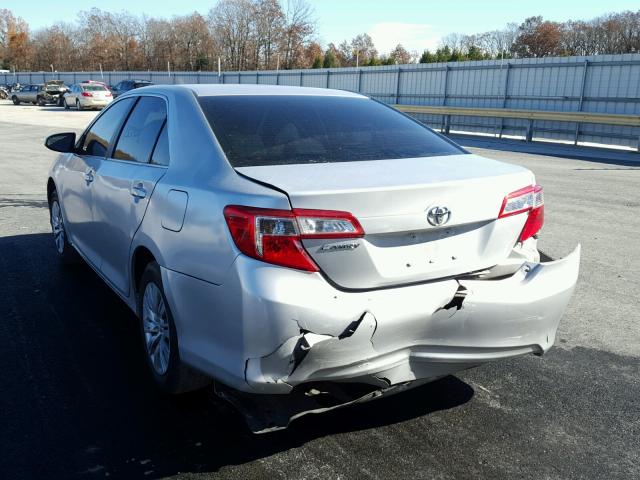 4T1BF1FK5CU075694 - 2012 TOYOTA CAMRY BASE SILVER photo 3