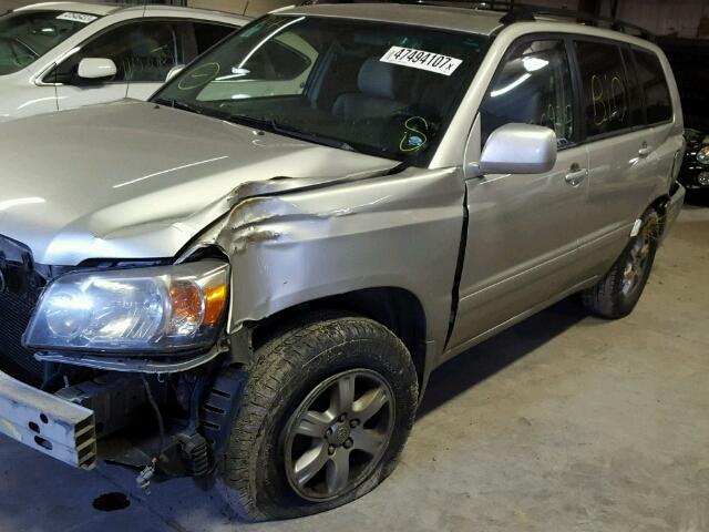 JTEEP21A160146044 - 2006 TOYOTA HIGHLANDER SILVER photo 9