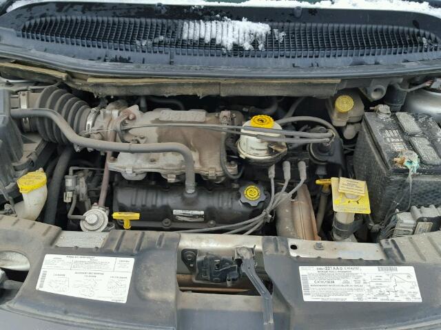 2C8GP64L11R330995 - 2001 CHRYSLER TOWN & COU SILVER photo 7