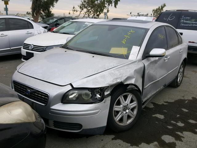 YV1MS390962170137 - 2006 VOLVO S40 2.4I SILVER photo 2