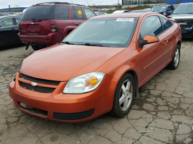 1G1AL15F567758374 - 2006 CHEVROLET COBALT LT ORANGE photo 2