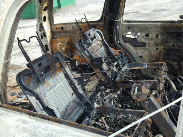 1GKEK63U53J322752 - 2003 GMC YUKON DENA BURN photo 6