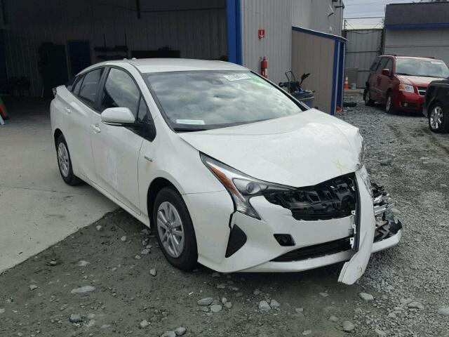 JTDKBRFU2H3551560 - 2017 TOYOTA PRIUS WHITE photo 1