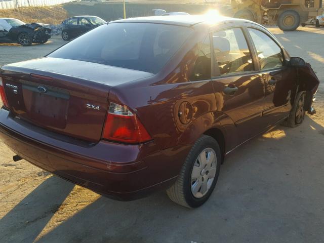 1FAFP34N06W188561 - 2006 FORD FOCUS ZX4 BURGUNDY photo 4