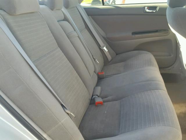 4T1BE32K65U103736 - 2005 TOYOTA CAMRY LE ვერცხლისფერი ფოტო 6