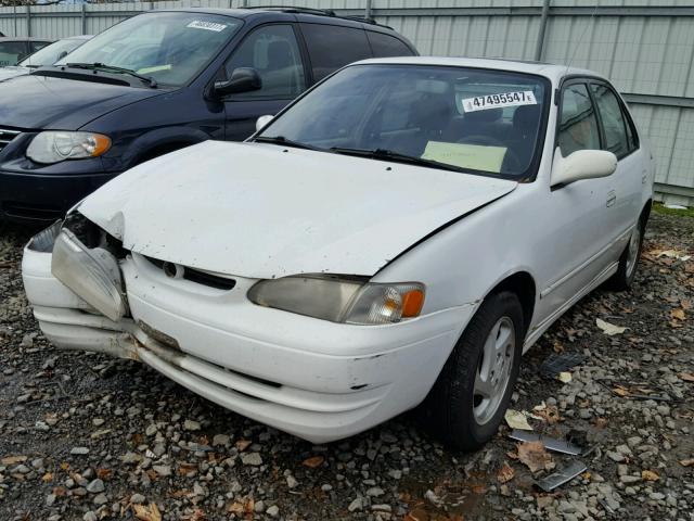 1NXBR18E6YZ332075 - 2000 TOYOTA COROLLA VE WHITE photo 2