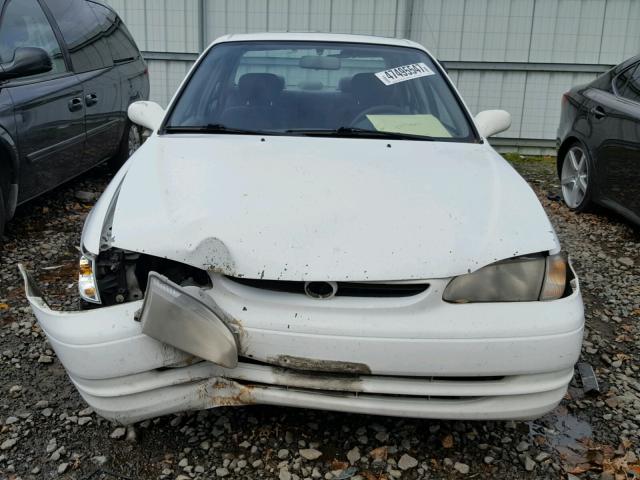 1NXBR18E6YZ332075 - 2000 TOYOTA COROLLA VE WHITE photo 9